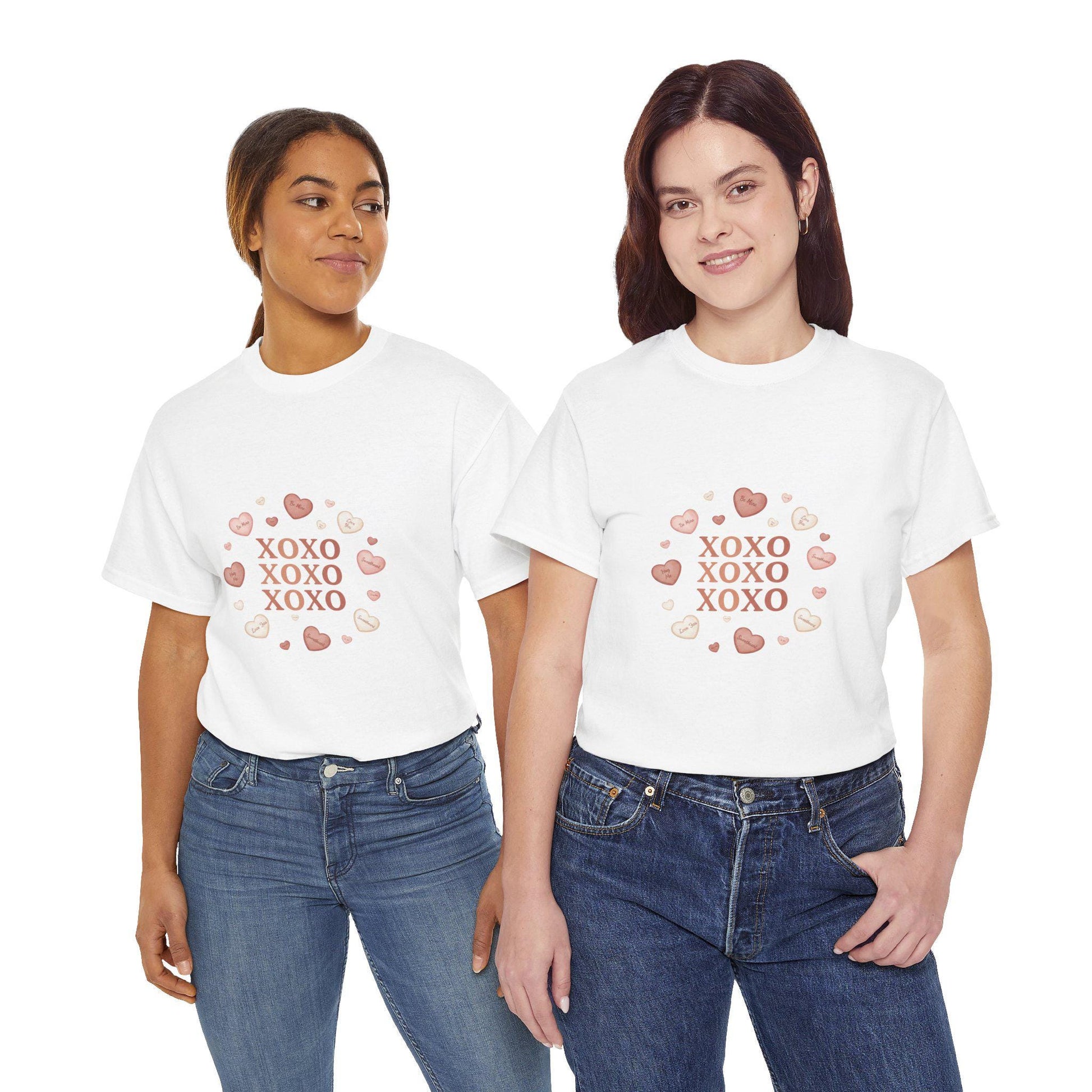 XOXO Hearts Valentine Kiss Tee | Pink Heart Circle | Loki's Shop Too